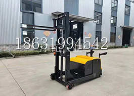 青山区电动叉车新型电动叉车站驾式叉车半电动叉车好用吗青山区电瓶堆高搬运车 卸货用叉车